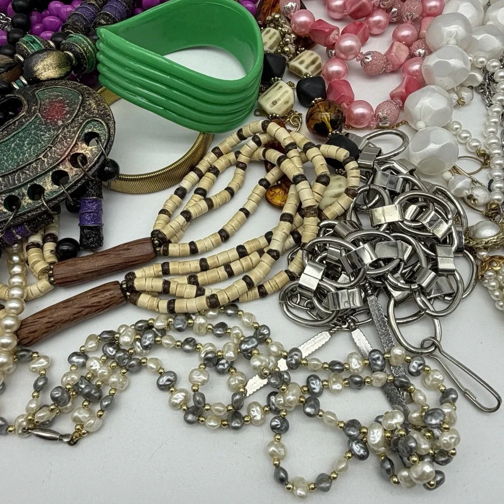Vintage to Now Costume Wearable Estate Jewelry Lot Junk Drawer 1 Lb 9.3 Oz